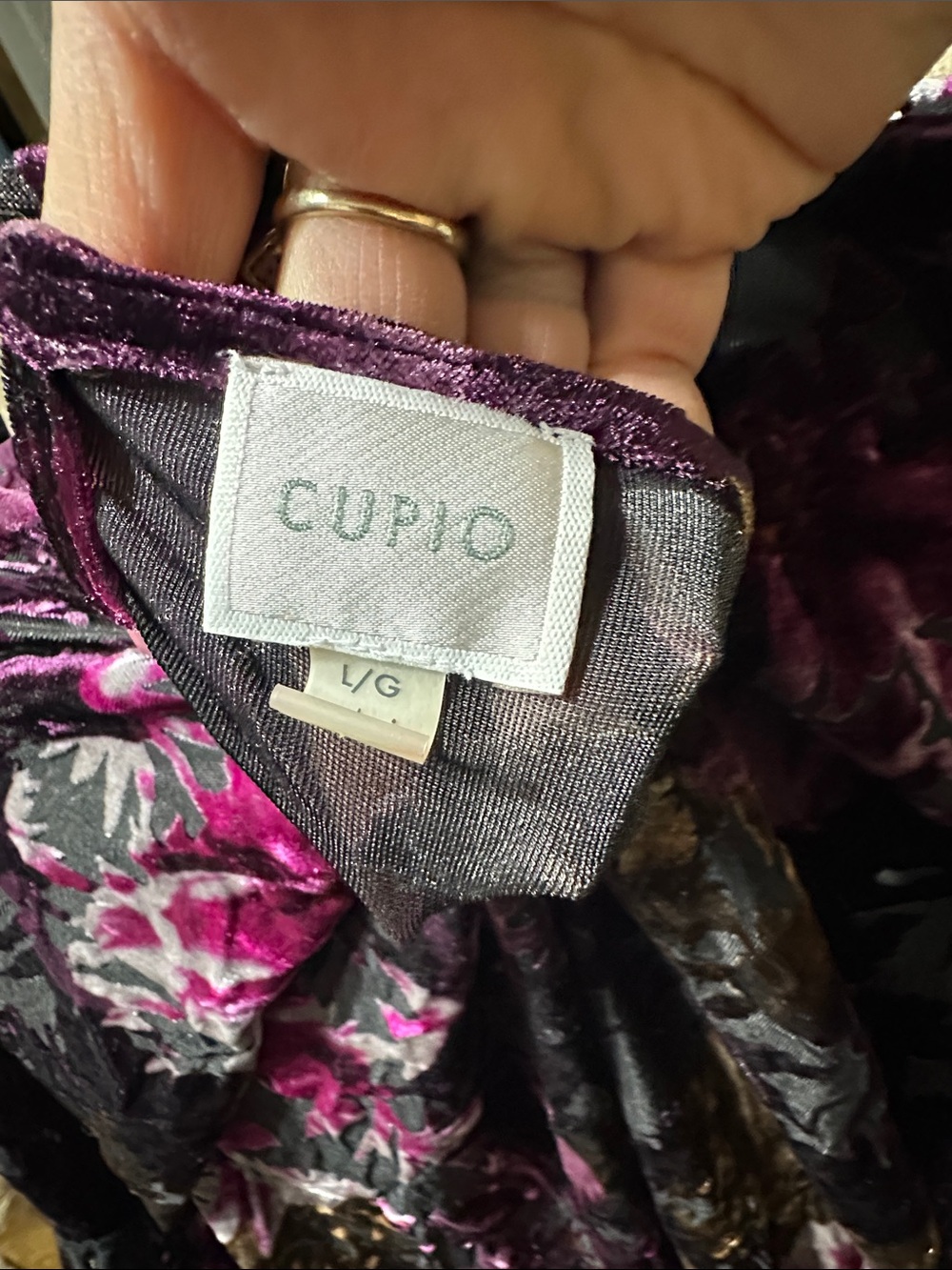 Cupio Velvet Floral Top in Black, Purple & Gold - Picture 5 of 5